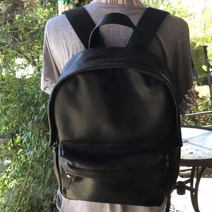 Black Vegan Medium Size Backpack